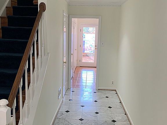 3rd image of 5423 Barrister Pl