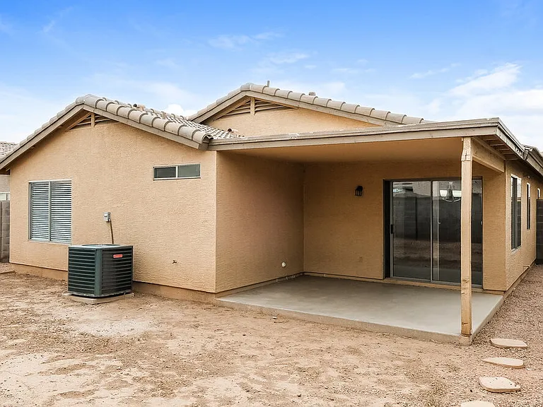 6054 W Jones Ave — Photo 16