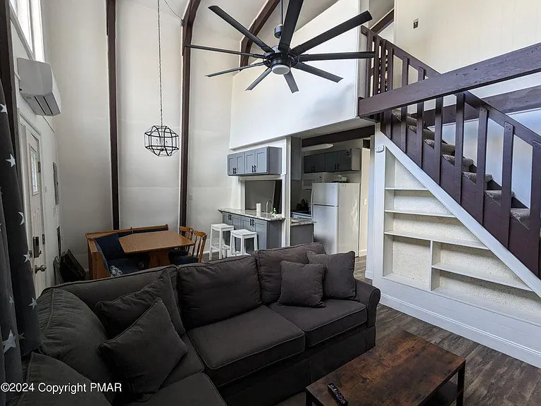 1186 Country Place Dr — Photo 14