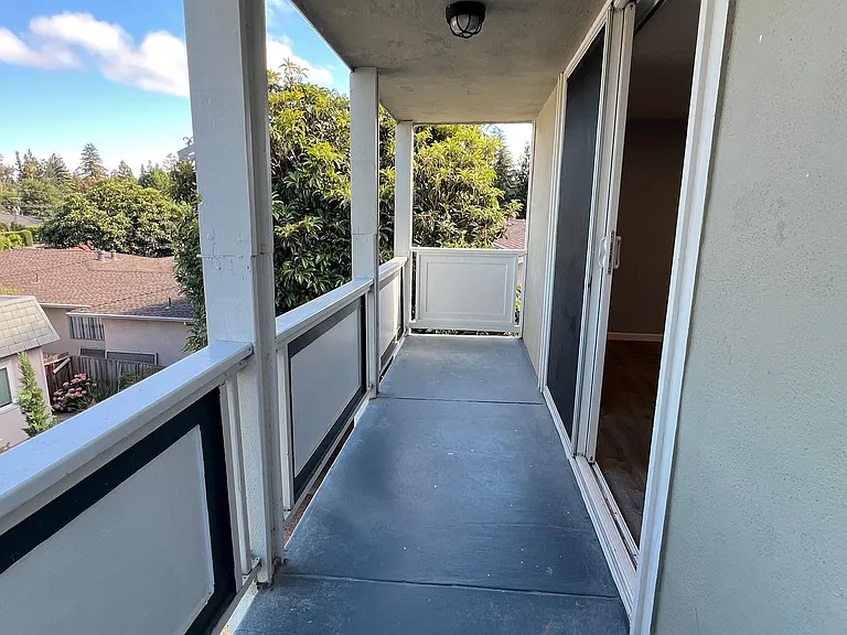 303 Ulmer Ct #10 — Photo 27