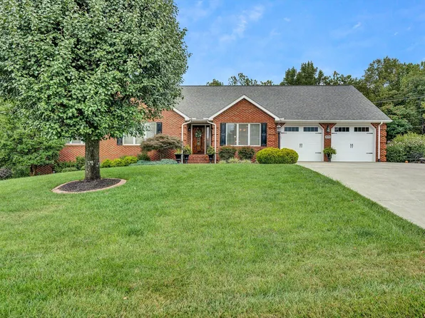 3998 Horsepen Mountain Dr, Vinton, VA 24179