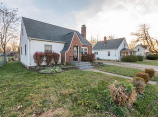 160 E Center St, London, OH 43140