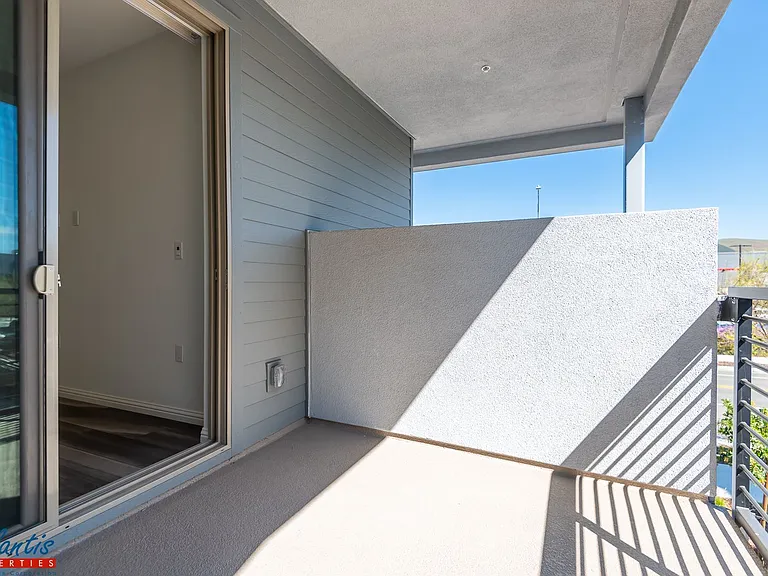 6818 Chroma Ct — Photo 5