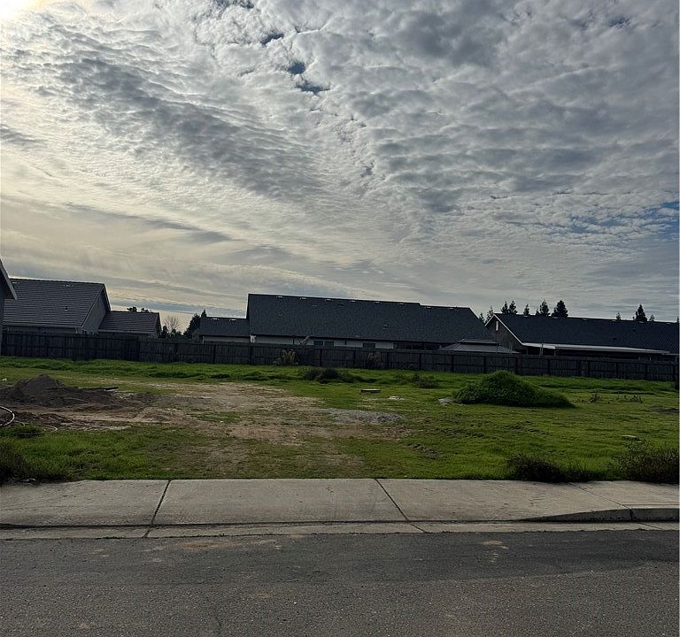 1st image of 484 Aaron Ct Lot 22