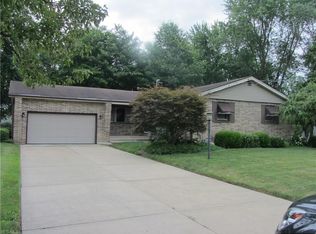 5918 Louise Dr, Warren, OH