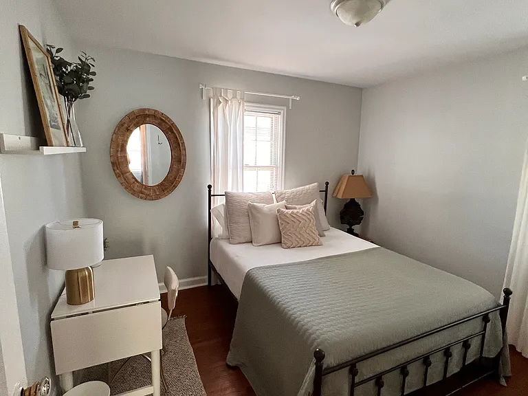 5625 Rosslyn Ave — Photo 8