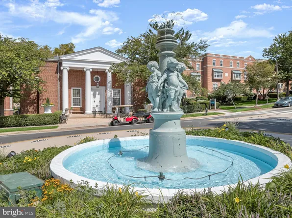 3450 38th St NW APT F408, Washington, DC 20016