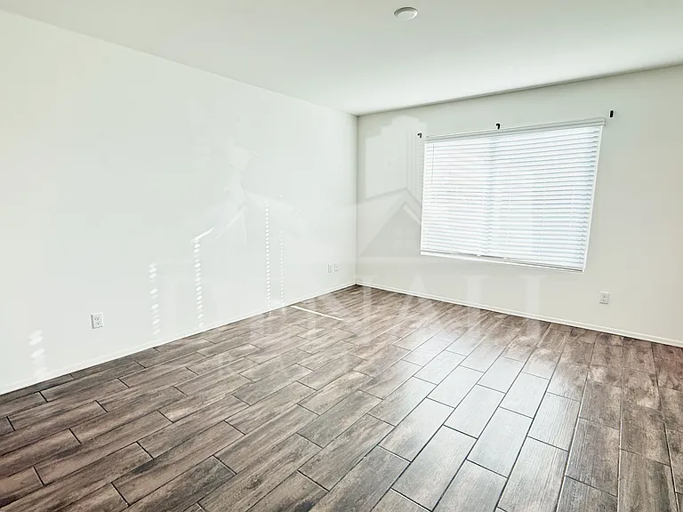 12253 N Sutter Dr — Photo 7