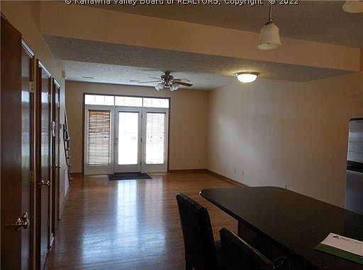 3rd image of 5021 Venable Ave