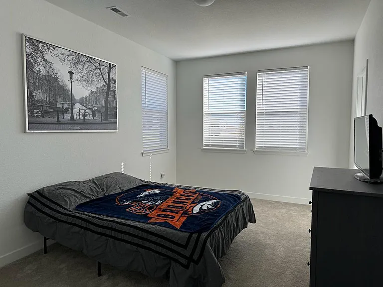 15735 W Girard Ave — Photo 8