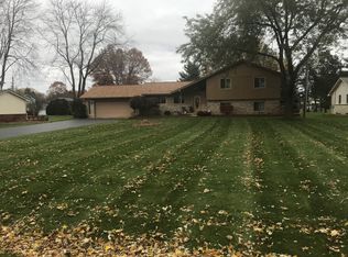 1795 Majon Dr, Highland, MI 48356