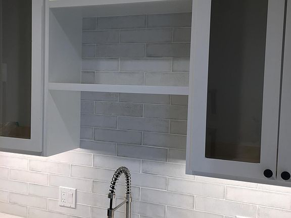 5th image of 742 N Vendome St #742