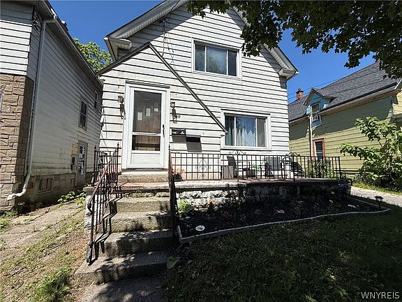 3rd image of 30 Hobart St