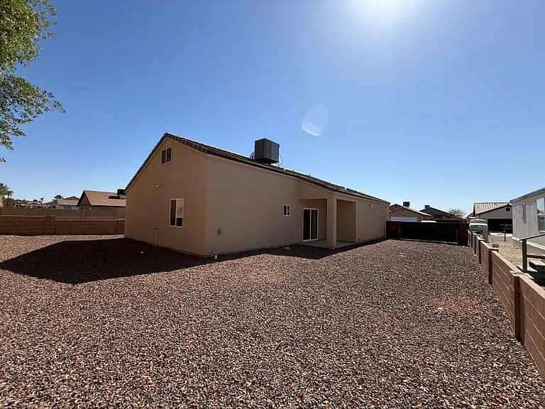 10197 S Monsoon Ave — Photo 24