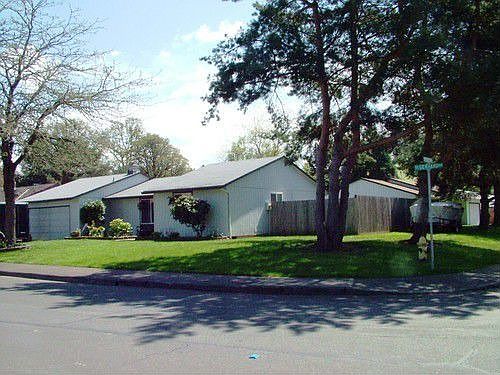 1st image of 2040 SE Gerhard Dr