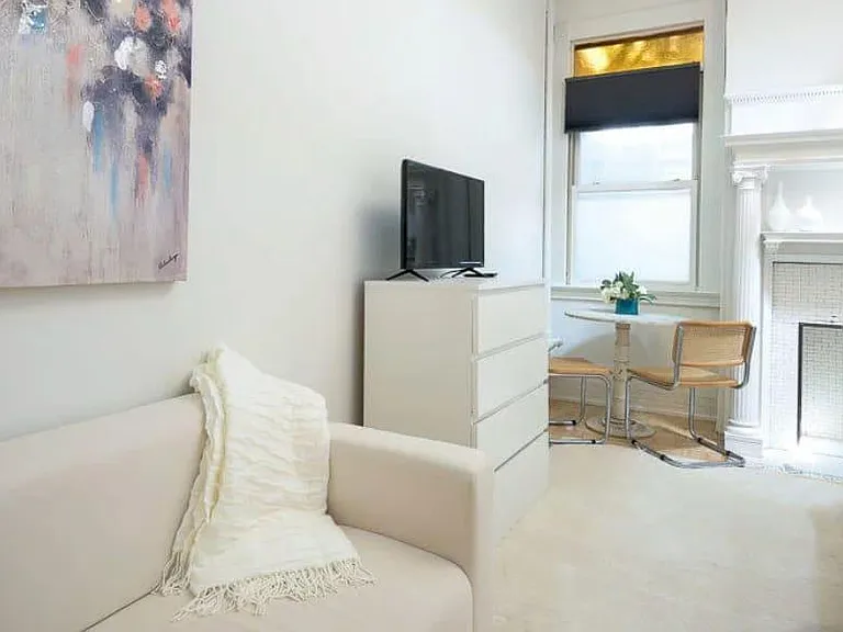 614 E Capitol St NE #3 — Photo 6