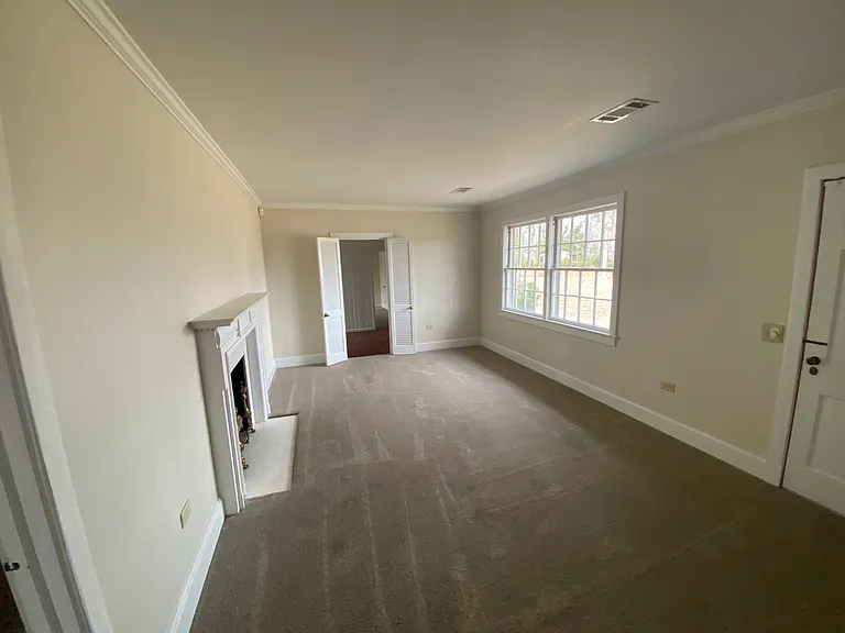 307 Pinecrest Dr — Photo 5