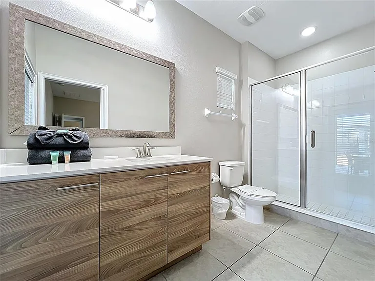 185 Brookes Pl — Photo 23