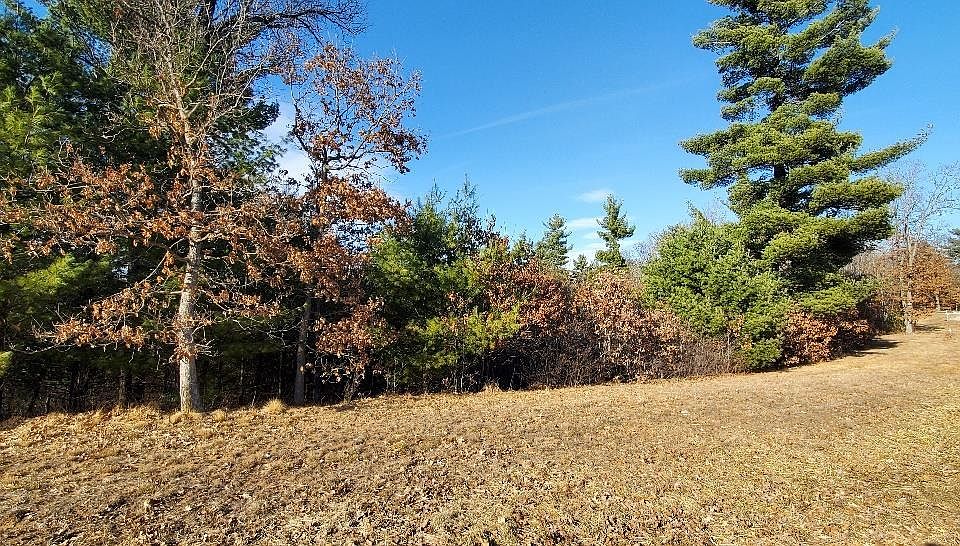 2nd image of L17 N Timber Bay Ave