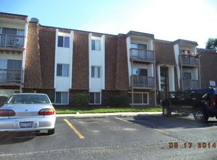 10612 Brooks Ln APT B6, Chicago Ridge, IL 60415