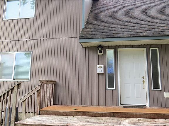2nd image of 158 Octopus Ave NE