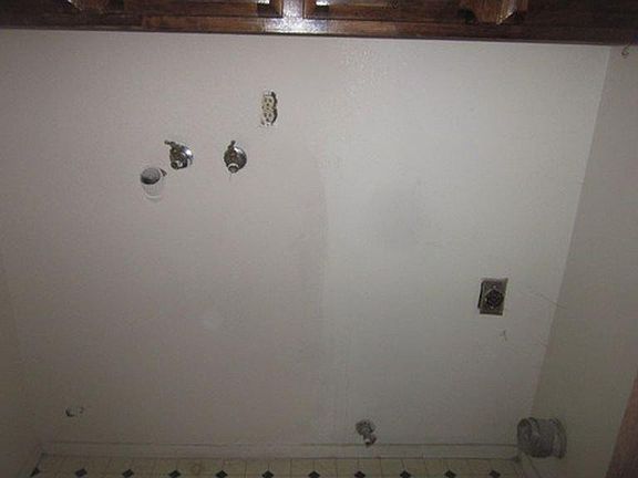 4th image of 1720 E Laura Ave