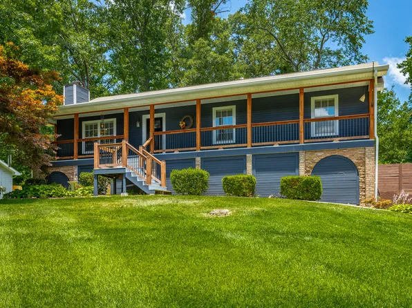 1511 Marrick Dr, Soddy Daisy, TN 37379