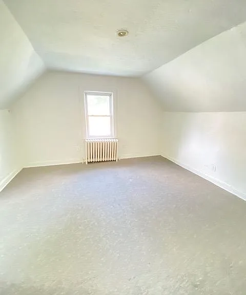 88 Wyman Ave — Photo 9