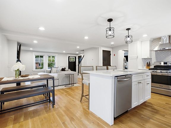 3rd image of 23 Westdale Ave