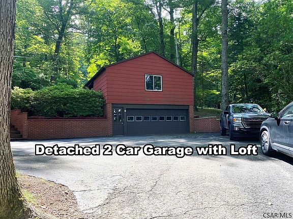 2nd image of 826 Fender Ln