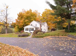 308 Carrolls Grove Rd, Troy, NY 12180