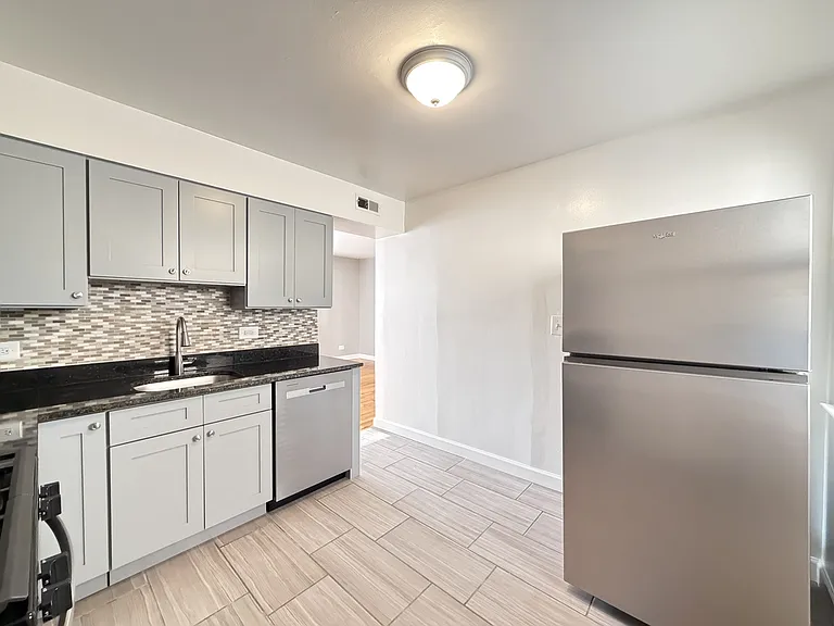 4920 Mulford St #N4 — Photo 5