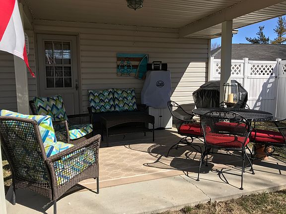 Beautiful covered patio