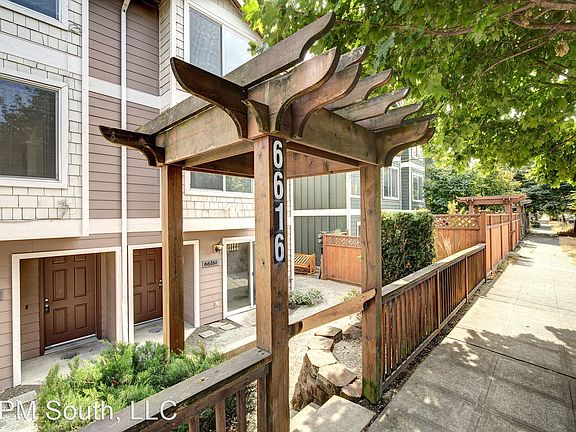 4th image of 6616B Corson Ave S