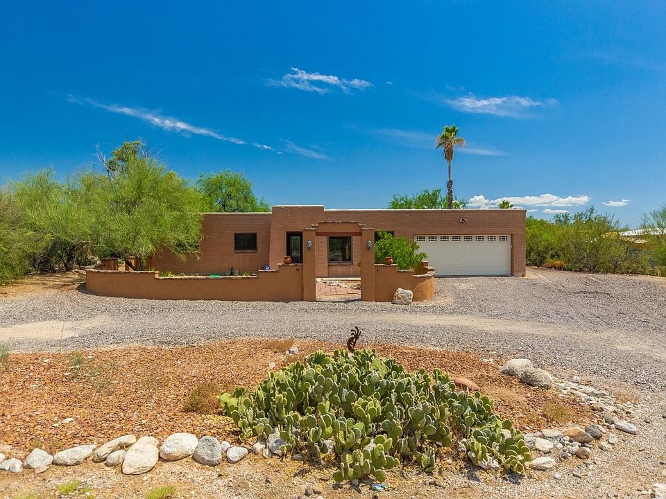1st image of 444 E Catalina Shadows Blvd