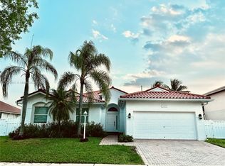 1264 NW 140th Ter, Pembroke Pines, FL 33028