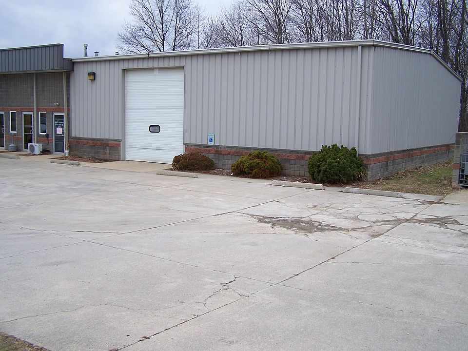 1st image of 1060 Derby Downs Dr