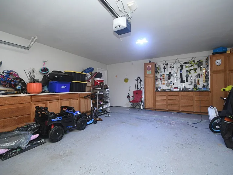 2110 Dolan Hills Ct — Photo 22