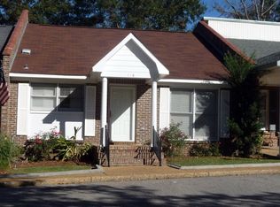 118 Emerald Lake Dr, Dothan, AL 36303