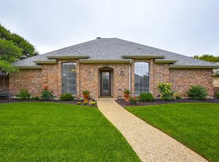 1512 Bellflower Dr, Carrollton, TX 75007