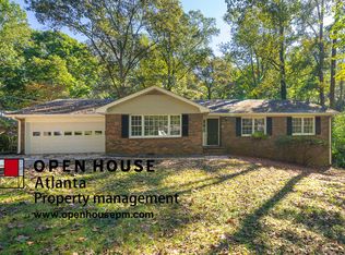 592 Glennhaven Dr NW, Marietta, GA 30064