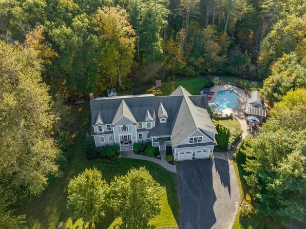 9 Hoyt Pond Road, Madbury, NH 03823