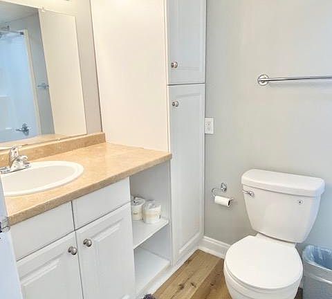5th image of 1700 Clinch Ave APT 301