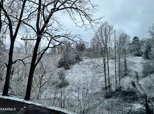 250 Mabetown Rd, Tazewell, TN 37879