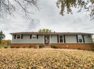 412 Sango Rd, Clarksville, TN 37043