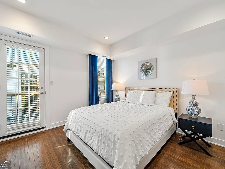 2840 Peachtree Rd NW #502 — Photo 12