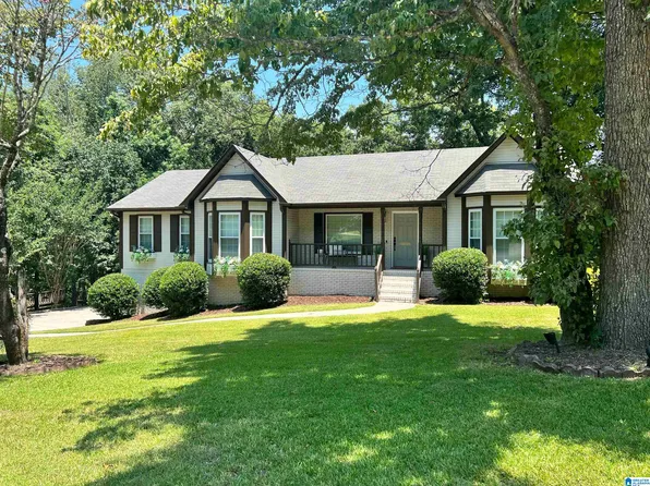 6005 Mockingbird Ln, Pinson, AL 35126