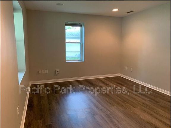 5th image of 3419 S Parker Ave