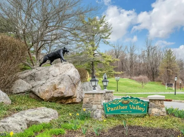 9 Quail Run, Allamuchy Twp., NJ 07840