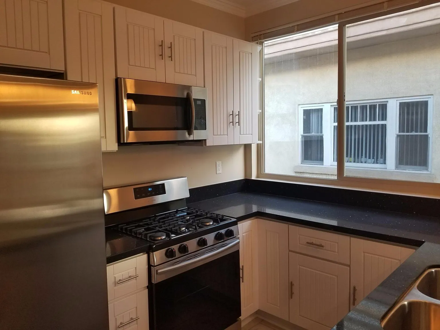 2 bed, $2,900 — Photo 2